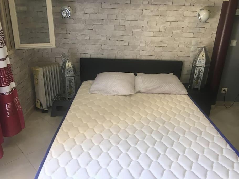 Studio Ideal Pour Deux Voyageurs Sur Марсель Экстерьер фото