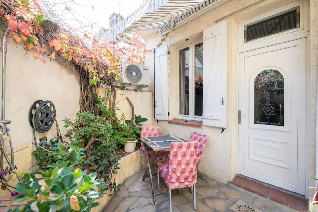 Studio Ideal Pour Deux Voyageurs Sur Марсель Экстерьер фото