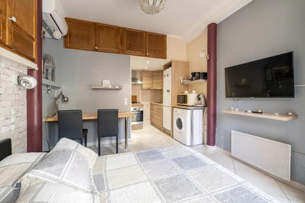 Studio Ideal Pour Deux Voyageurs Sur Марсель Экстерьер фото